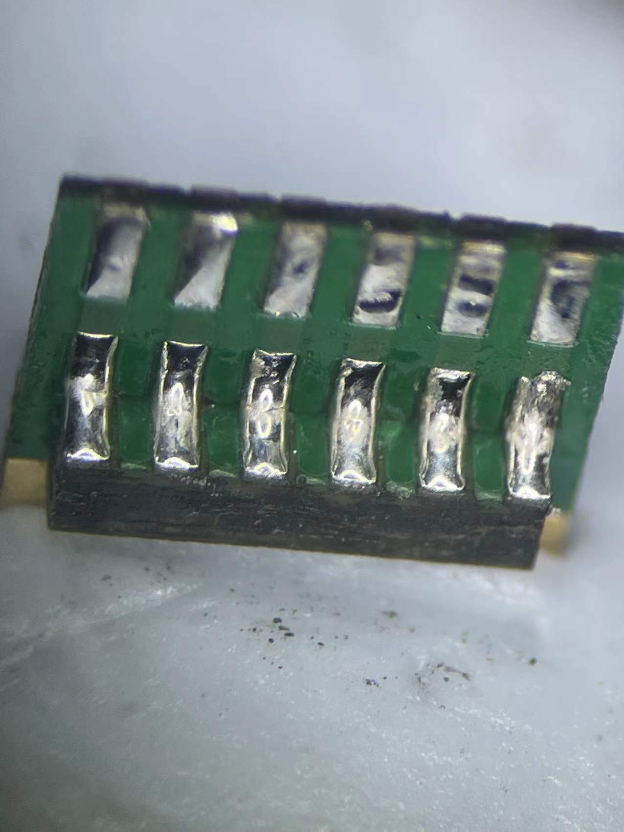 电路板垂直激光焊接工艺